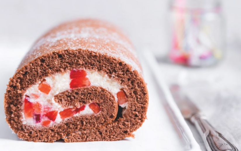 Erdbeerroulade - Backen mit Christina